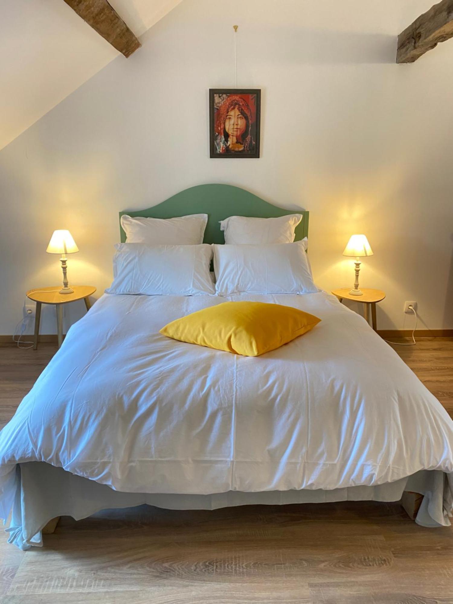 Hotel Au Pont D'Olt Saint-Côme-dʼOlt Habitación foto